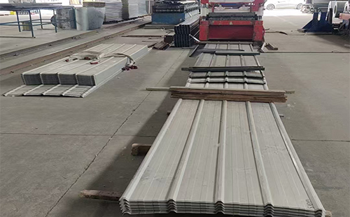 门源彩钢岩棉板多少钱一平米？今日价格组成全解析